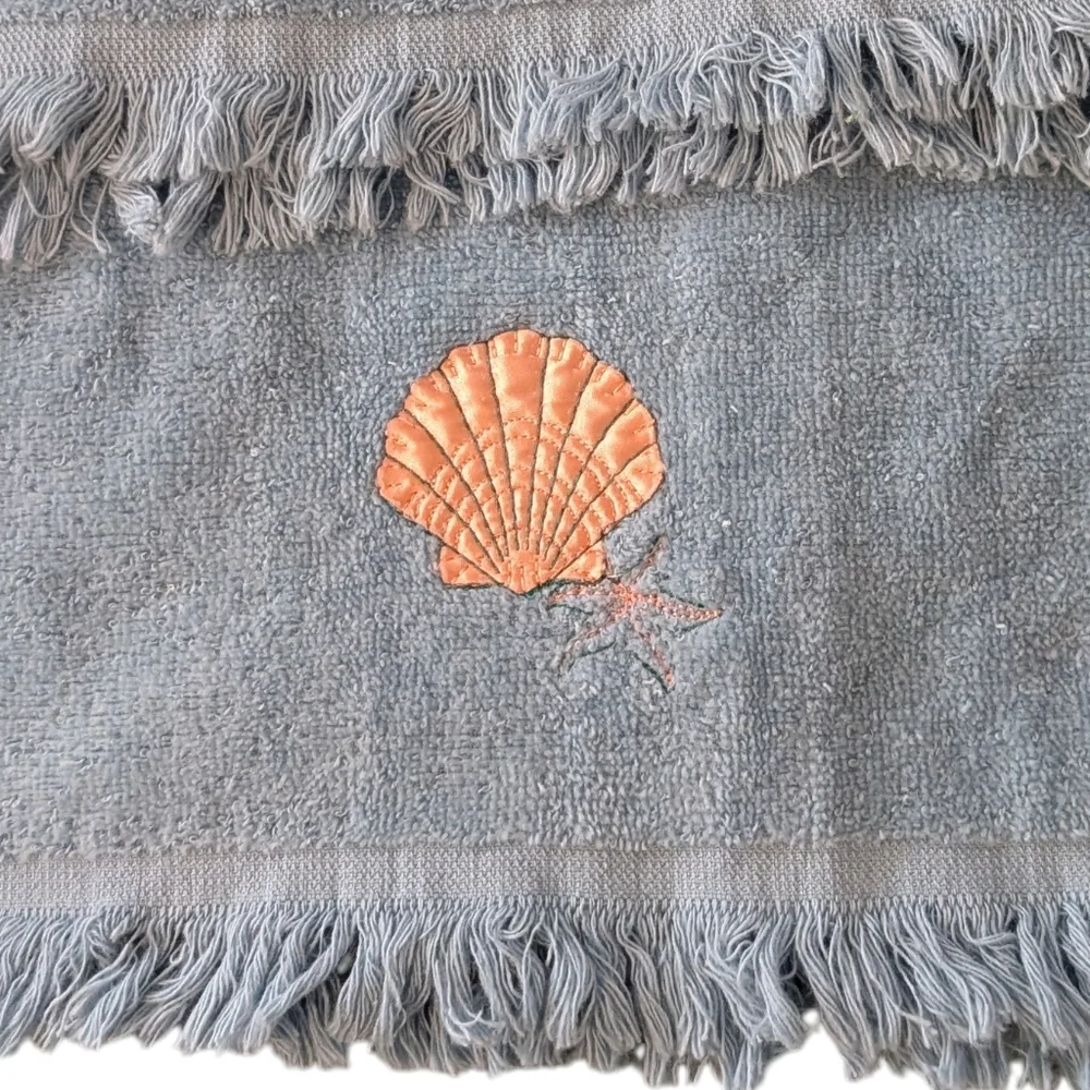 Cannon Vintage Royal 2pc Set Blue Cotton‎ Embroidered Satin Seashell Hand Towels